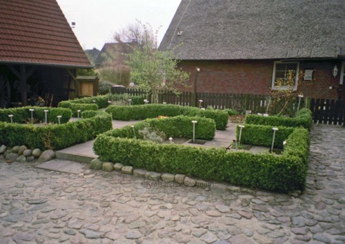 Kräutergarten, 2010